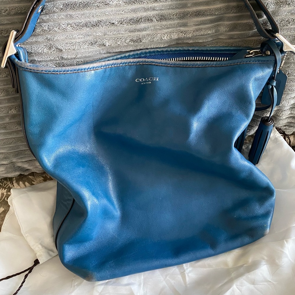 Coach blue leather shoulder bag